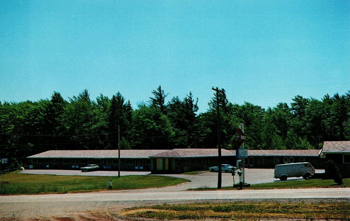 Queen City Motel - Old Postcard